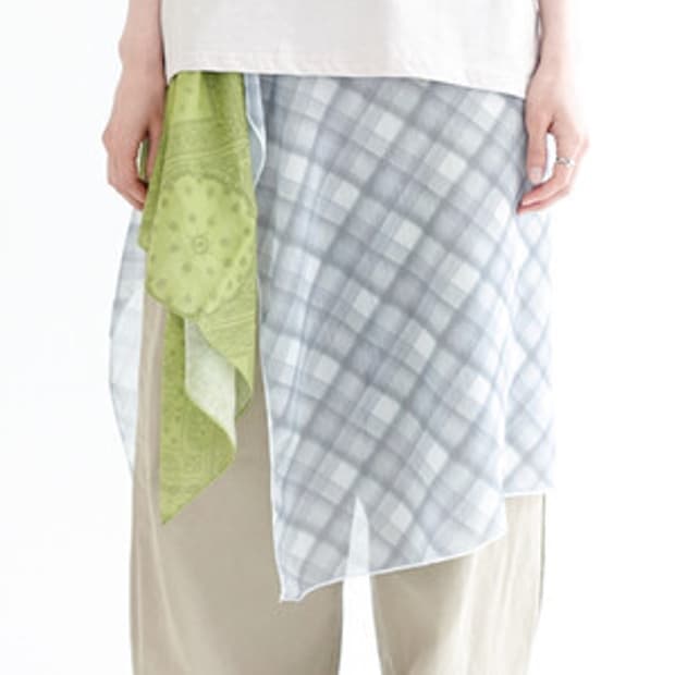 샵페어리 check chiffon wrap skirt-grey