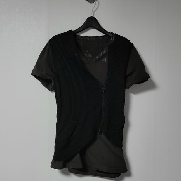 Vintage 비대칭 curved knit vest