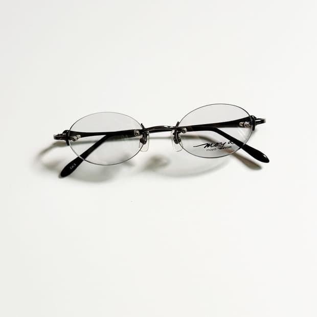 MOYA New York 오벌 무테 프레임 빈티지 안경 해