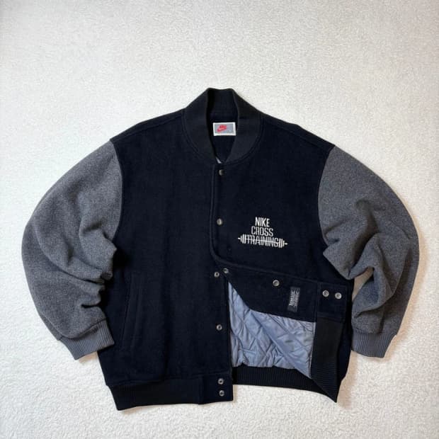 나이키 90's 크로스 트레이닝 바시티 자켓 pn6181