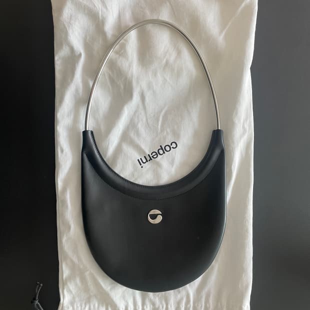 코페르니 숄더백