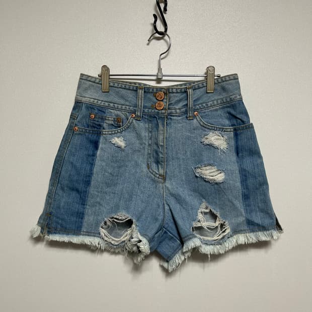 럭키슈에뜨 데님 반바지 36