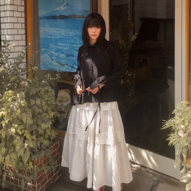 로액슈얼 핀턱 스커트 판매