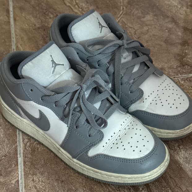 [240 6YW] 조던1 로우 스텔스 앤 화이트