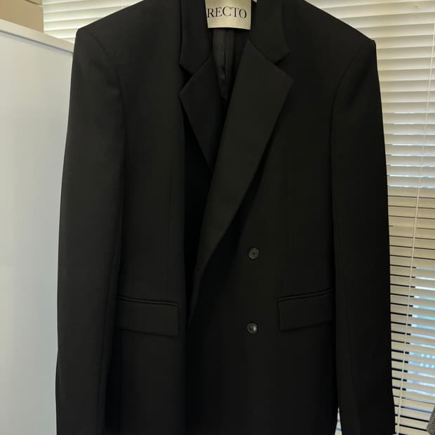 렉토 아워글래스 자켓