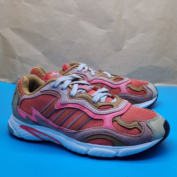 아디다스 템퍼런 남성운동화270 