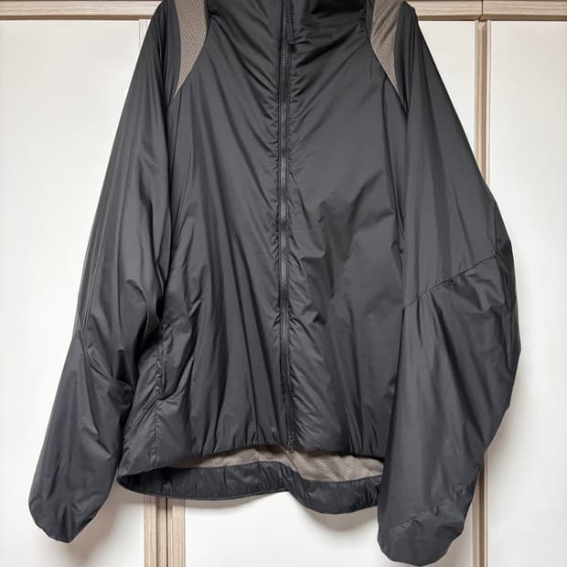 [3] Goldwin0 zoned insulation jacket 블랙