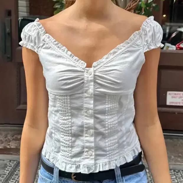 브랜디멜빌 프릴 블라우스