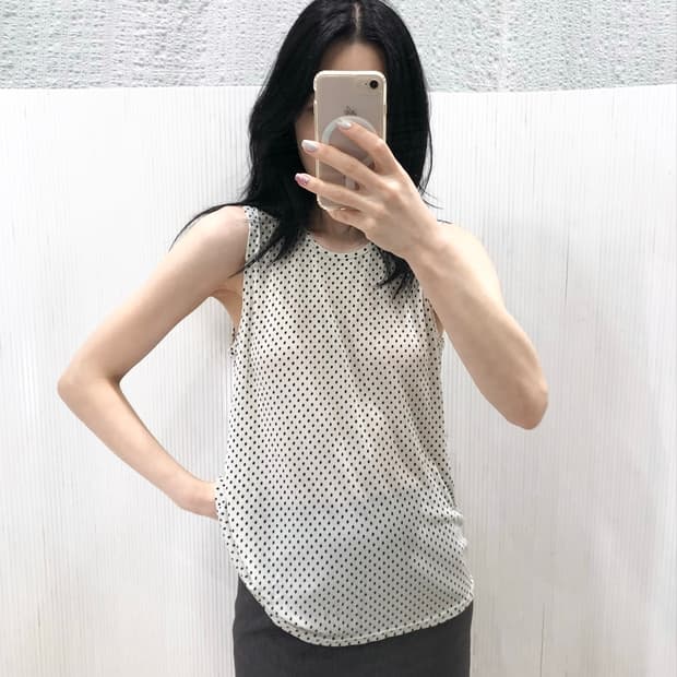 Black&white polka sleeveless
