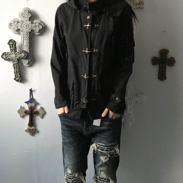 Stud point fireman button hood jacket