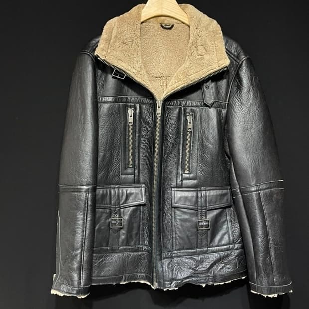 wind armor 양털 시어리 무스탕 자켓