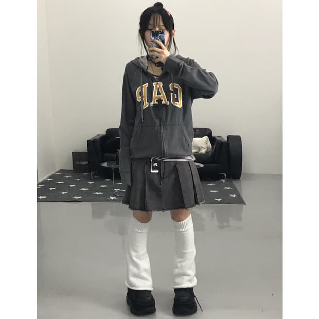 Gap Charcoal Graphic Zip Up Hoodies 