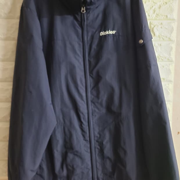 디키즈 네이비 바람막이 점퍼(105)