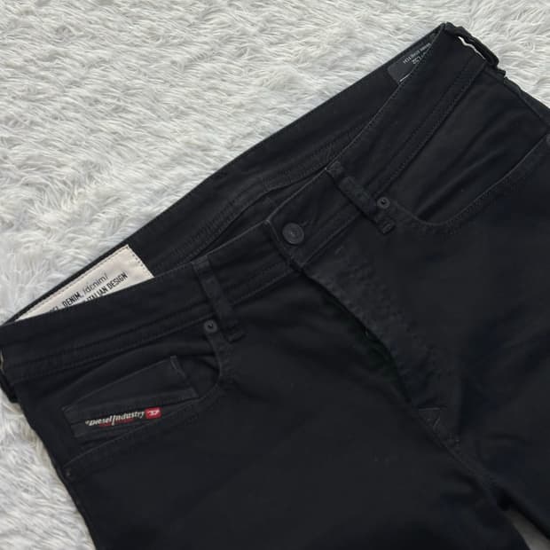 디젤 BUSTER 블랙진 W33 L32