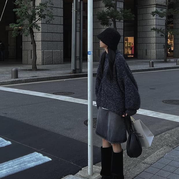 트리밍버드 푸들 알파카 니트 블랙