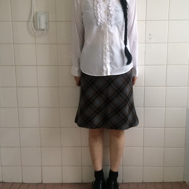 Frill point shirt