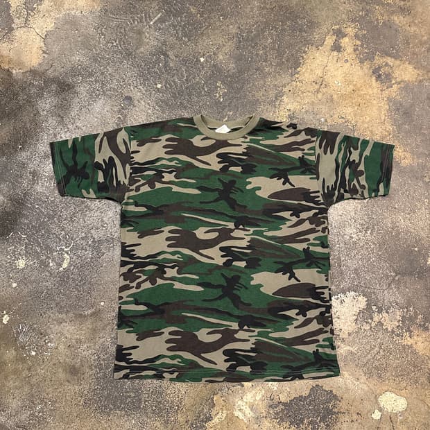 빈티지 00s 우드랜드 카모 반팔 티셔츠