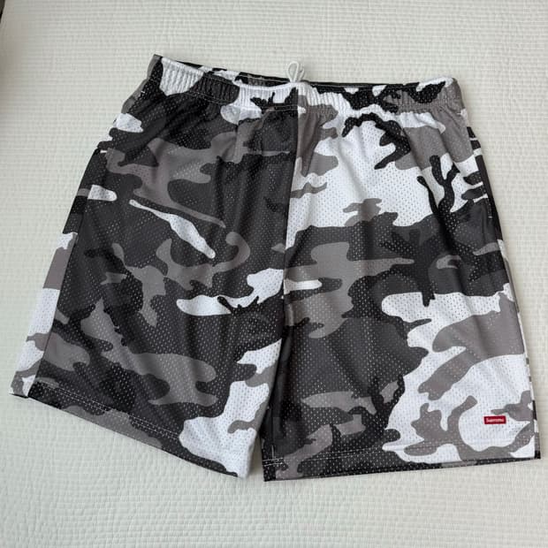 [XL] 슈프림 26ss 스몰 박스 배기 메쉬 쇼츠 스노우 카모
