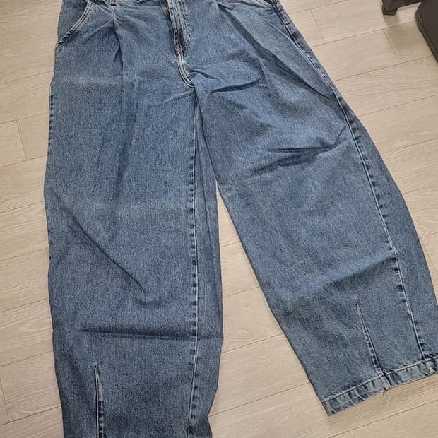 자라 와이드핏 청바지