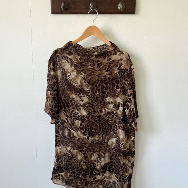 VanFee 레오파드 시스루 오버 탑