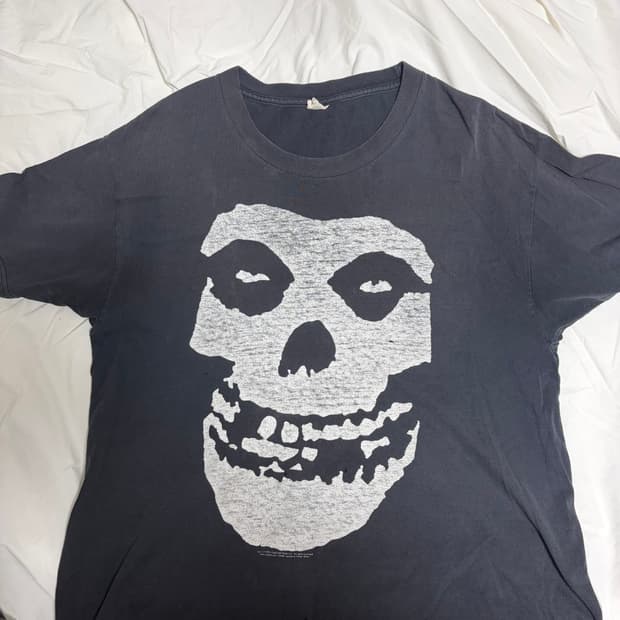 [L] 00's 미스핏츠 하드페이드 티셔츠 빈티지  밴드티셔츠