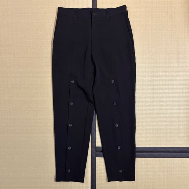 요지야마모토 19aw 울 개버딘 버튼 팬츠