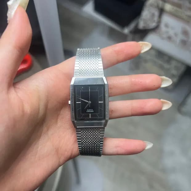 세이코 사각 쿼츠 시계