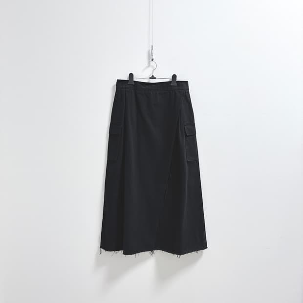  더일마 블랙 코튼 데님 스커트