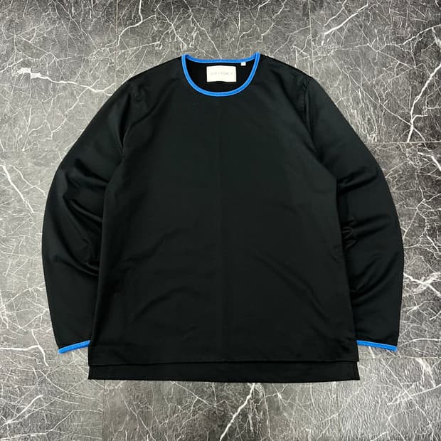 아워레가시 오버사이즈 블랙 크립 롱 슬리브