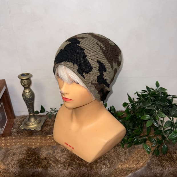 Khaki camouflage knit beanie 