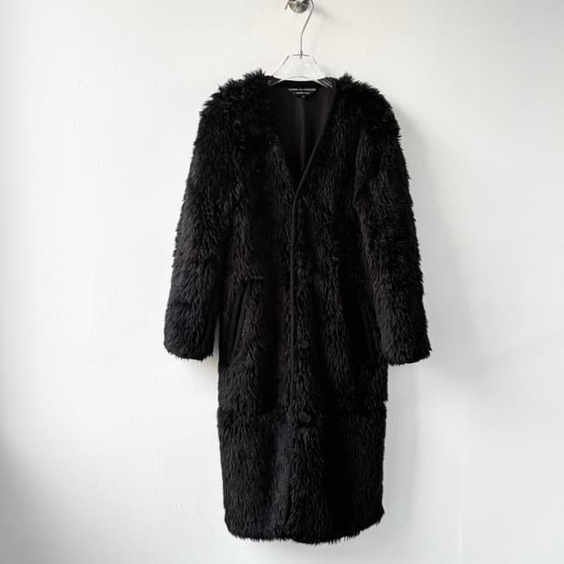 꼼데가르송 옴므 플러스 퍼 코트