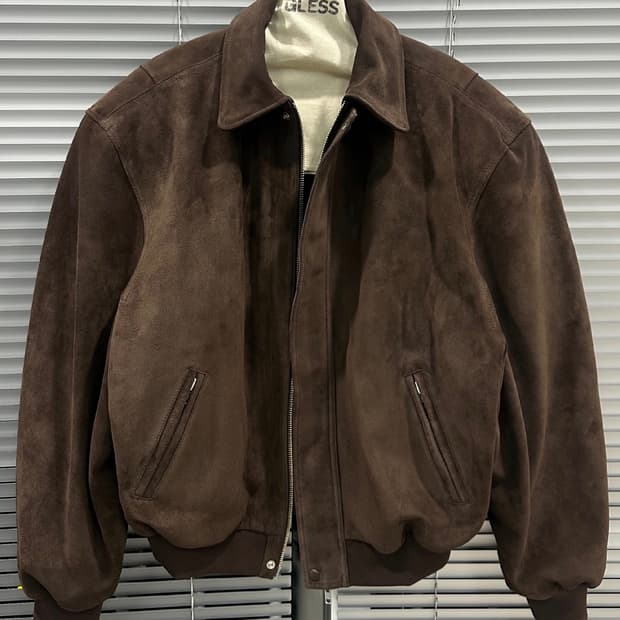 글레스 스웨이드 봄버 딥브라운 1사이즈