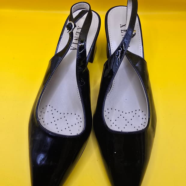 금강제화 제니아 슬링백  (235)