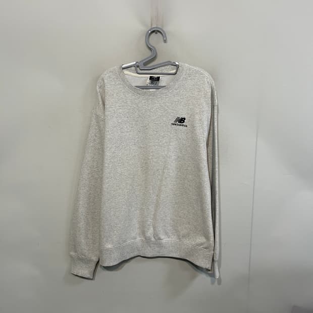 뉴발란스 2022 남성 맨투맨 100