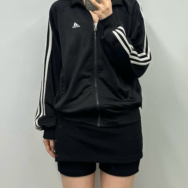 아디다스 블랙 트랙 져지