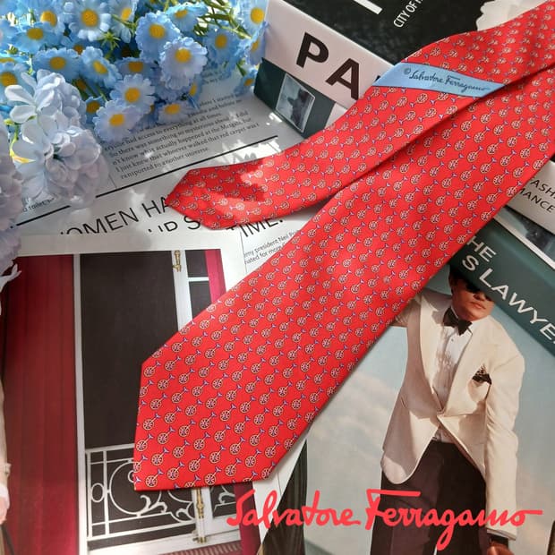 살바토레 페라가모 실크 레드 넥타이 8cm S~A+등급 E954
