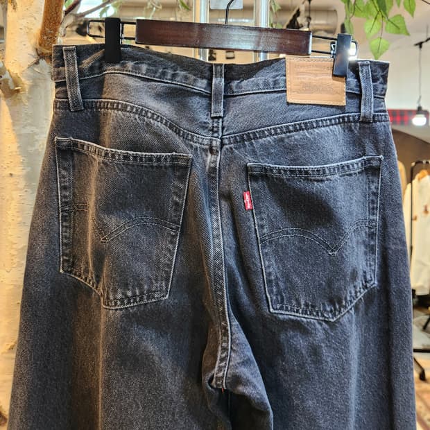 (27~29) LEVIS 리바이스 흑청 베기 핏 데님 팬츠