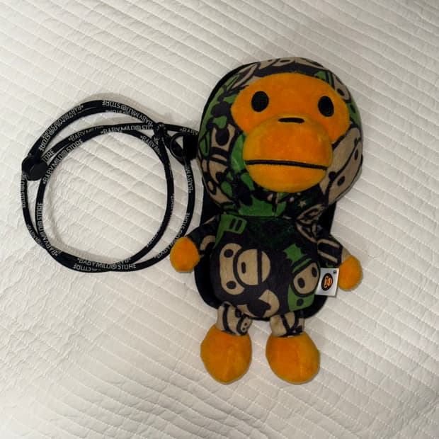 베이프 베이비 마일로 모바일백 카모 