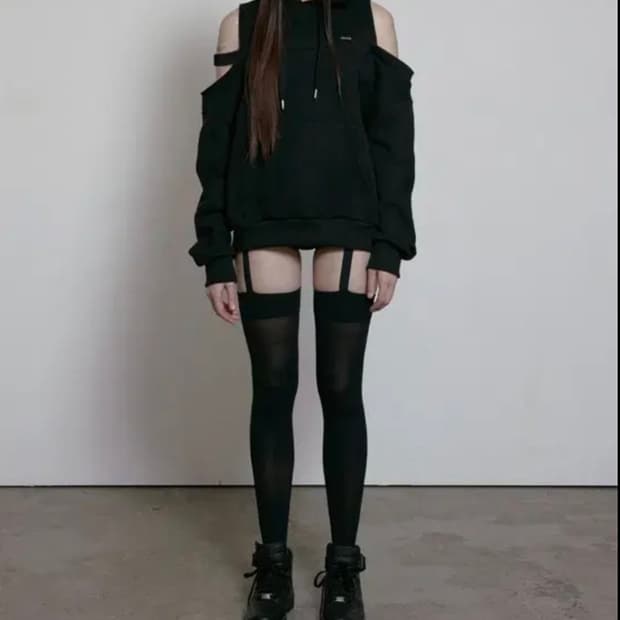 보헤미안서울 컷아웃 오프숄더 후디 후드티 