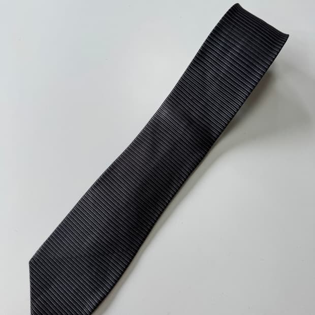 힐튼(Hilton) 실크 넥타이 8cm