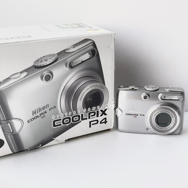 (풀박스)니콘 쿨픽스 p4 nikon coolpix p4