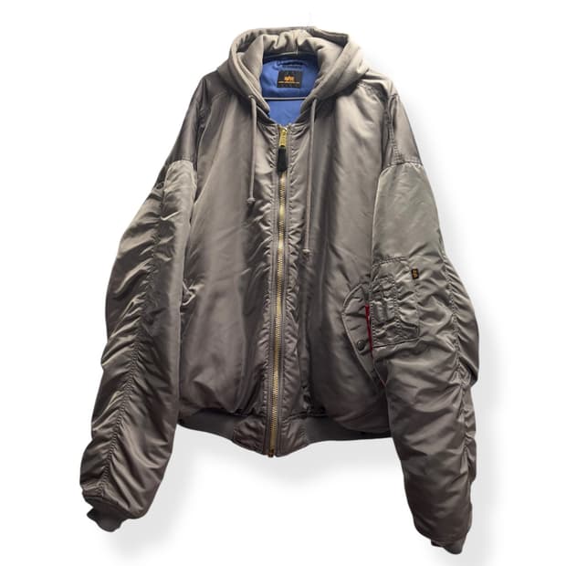 베트멍 17ss 리버시블 오버사이즈 봄버