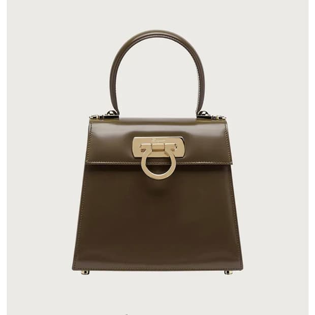 페레가모 켈리백