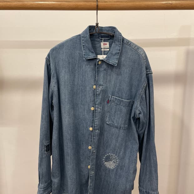 levis denim shirt