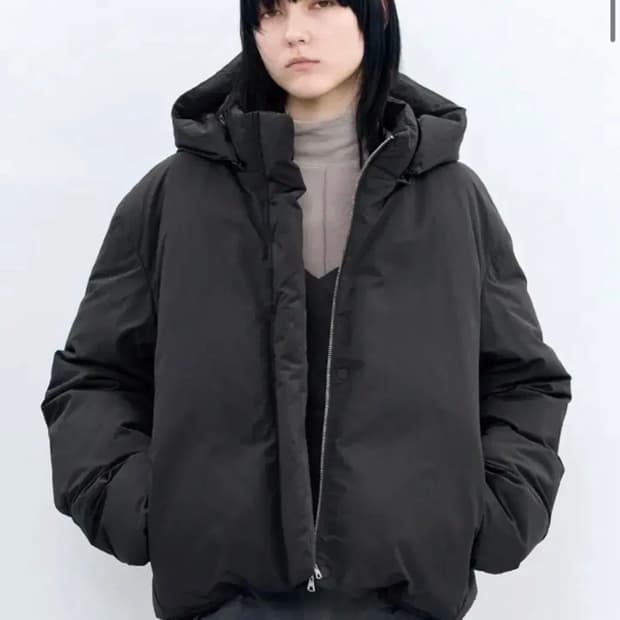 인사일런스우먼 덕다운 자켓 블랙