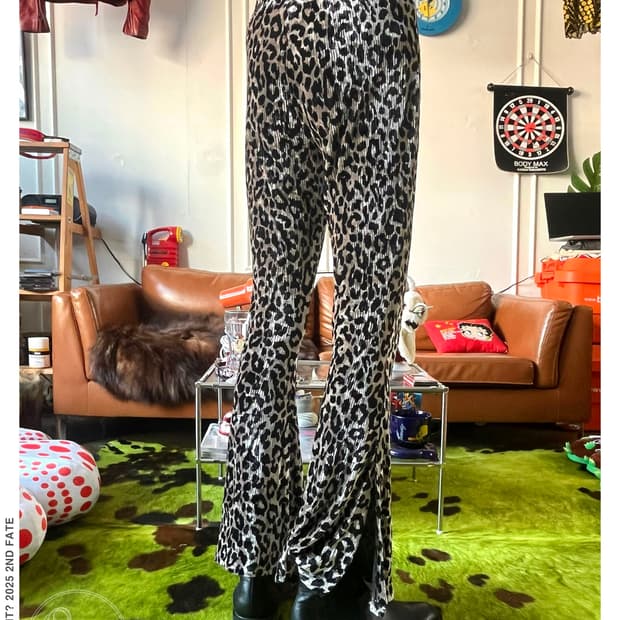 GYDA Leopard Pleats Velour Flare Pants
