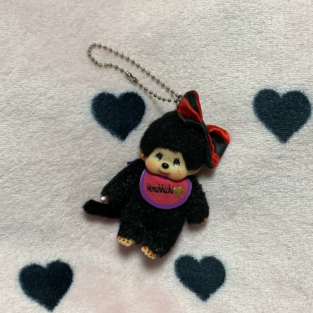 몬치치 오토나랩 콜라보 블랙 인형 키링