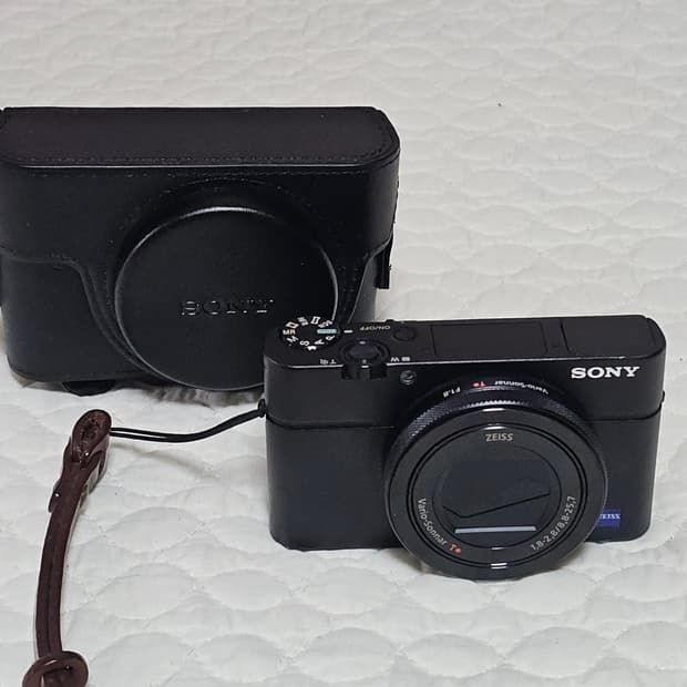소니 컴팩트 카메라 RX100m4