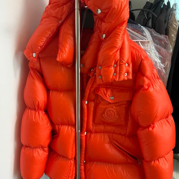 몽클레어 패딩 판매