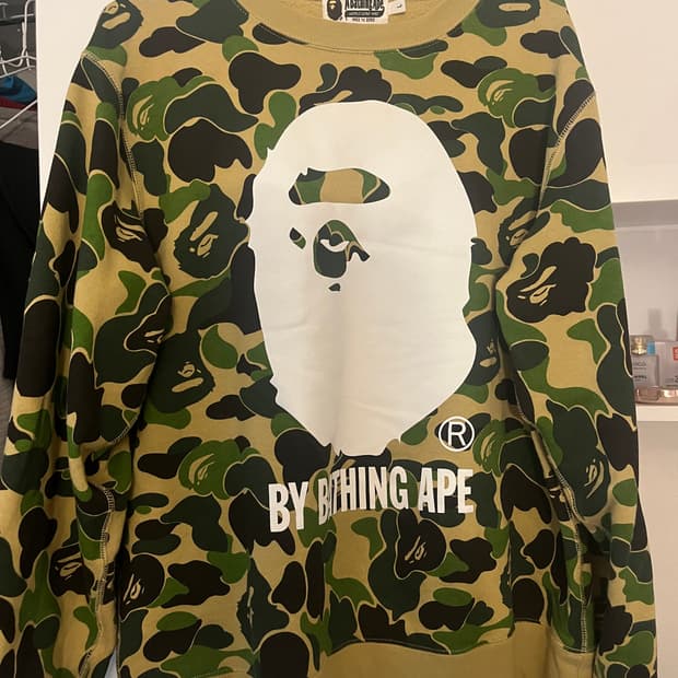 베이프 맨투맨 L